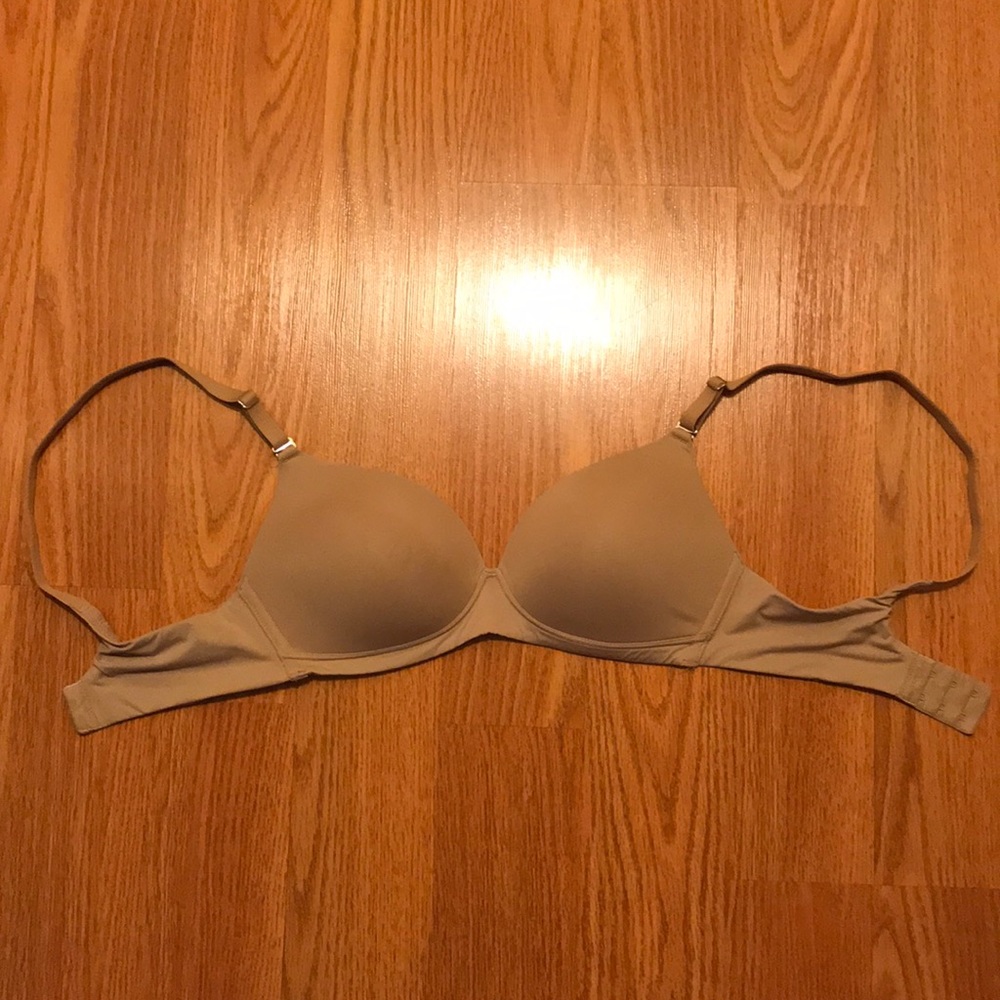 Soma Intimates Beige Non-Wired Bra 34B in VGUC!